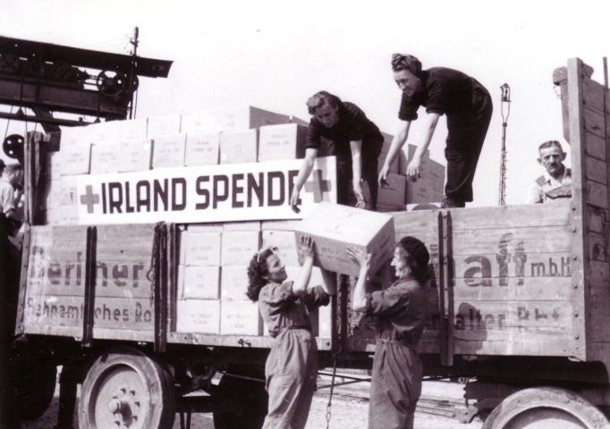 Women offload aid which has been donated from Ireland, in Germany, 1947. Source: National Archives. 